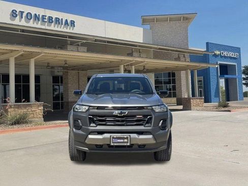 Used 2024 Chevrolet Colorado Trail Boss w/ Technology Package image 9