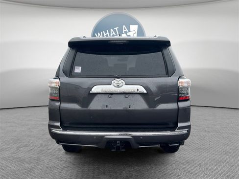Used 2023 Toyota 4Runner Limited image 5