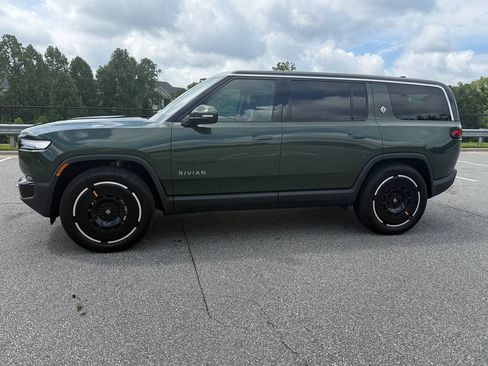 Used 2025 Rivian R1S Adventure AWD/4WD image 1