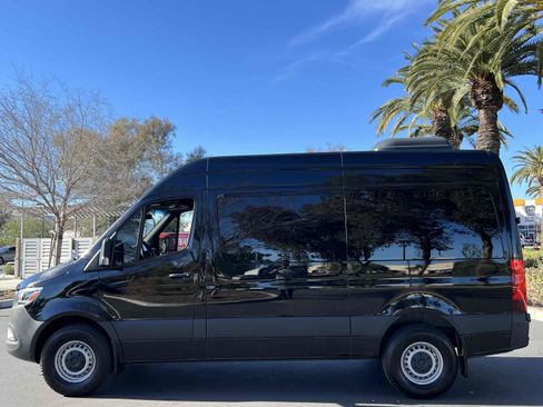 Used 2023 Mercedes-Benz Sprinter 2500 image 16