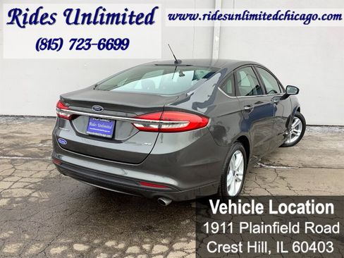 Used 2018 Ford Fusion SE image 7