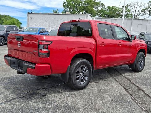 Used 2025 Nissan Frontier SV w/ SV Convenience Package AWD/4WD image 6