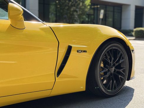 Used 2008 Chevrolet Corvette Z06 RWD image 8