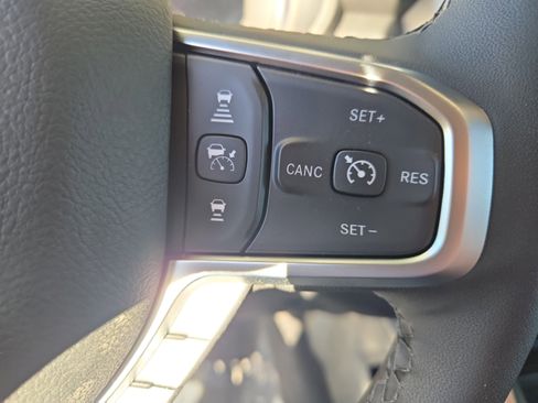 New 2026 RAM 1500 Big Horn AWD/4WD image 30