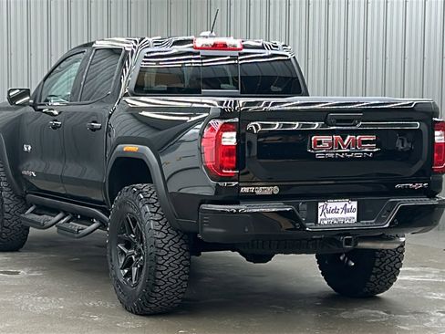 Used 2024 GMC Canyon AT4X image 3