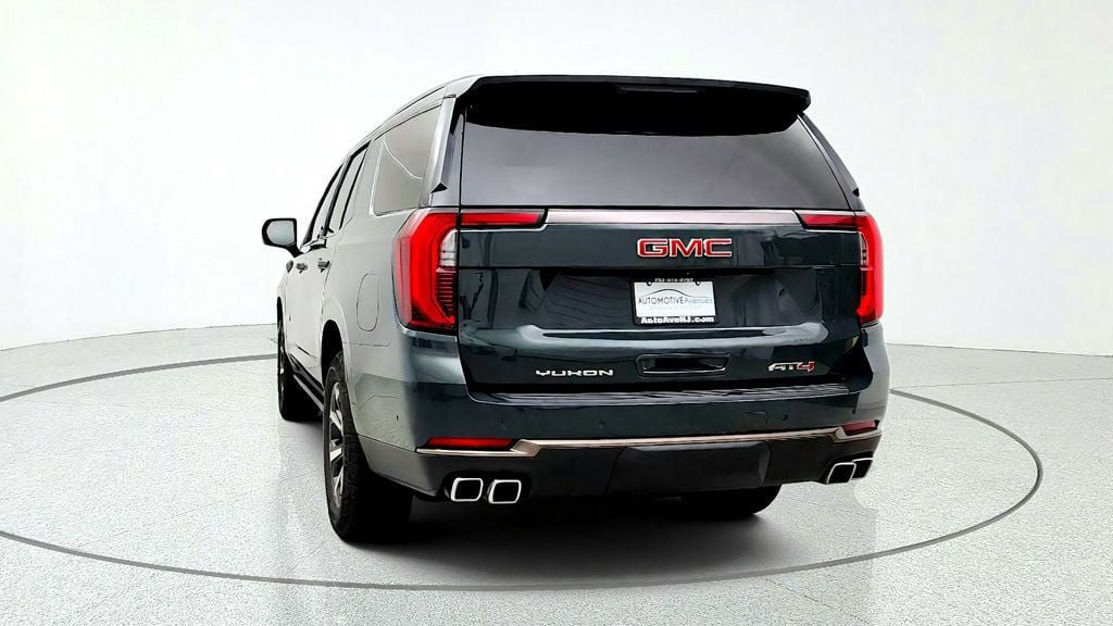Used 2026 GMC Yukon AT4 Ultimate w/ LPO, Floor Liner Package AWD/4WD image 6