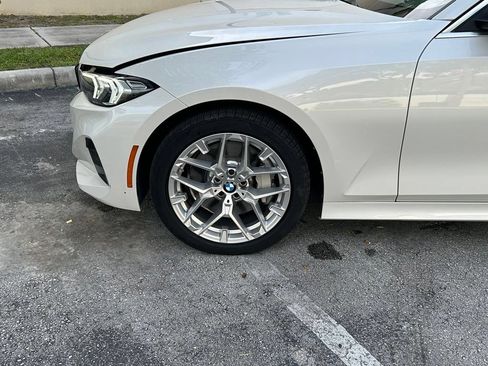 Used 2025 BMW 330i Sedan w/ Convenience Package RWD image 26