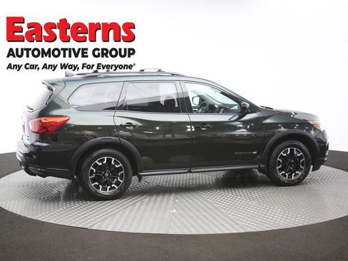 Used 2020 Nissan Pathfinder SL AWD/4WD image 48