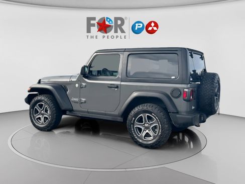 Used 2020 Jeep Wrangler Sport image 6