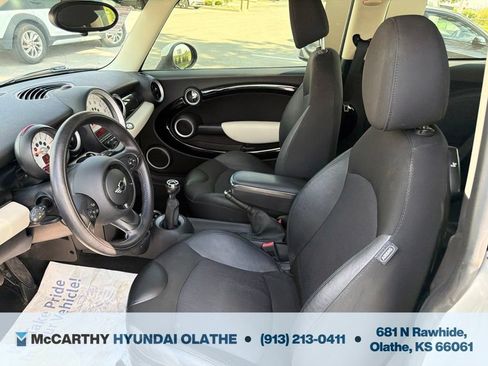 Used 2013 MINI Cooper Hardtop FWD image 4