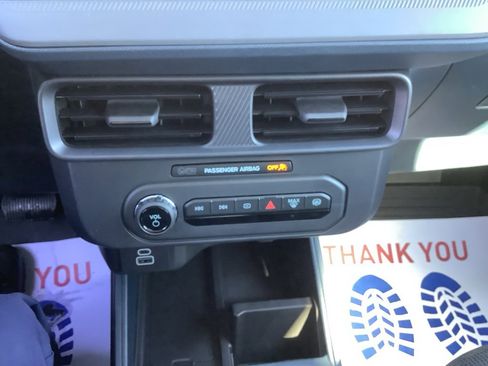 New 2026 Ford Maverick XL image 15