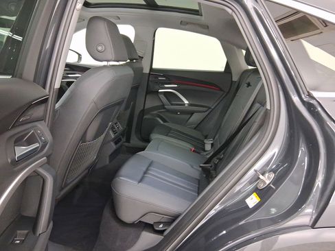 New 2025 Audi Q5 Premium Plus image 13
