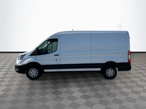 Used 2023 Ford E-Transit Medium Roof RWD image 4