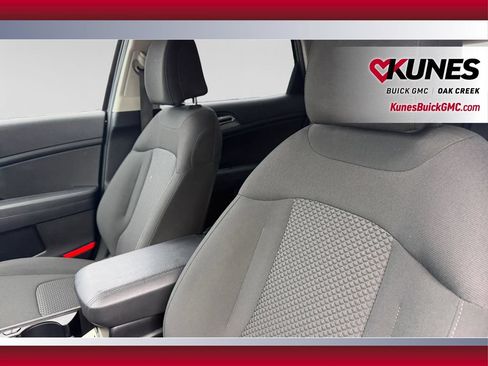 Used 2026 Kia Sportage LX FWD image 21