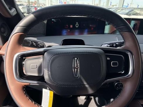 New 2026 Lincoln Navigator L Reserve AWD/4WD image 29