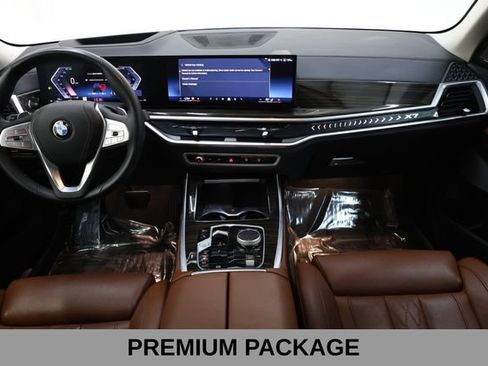 Used 2026 BMW X7 xDrive40i AWD/4WD image 12