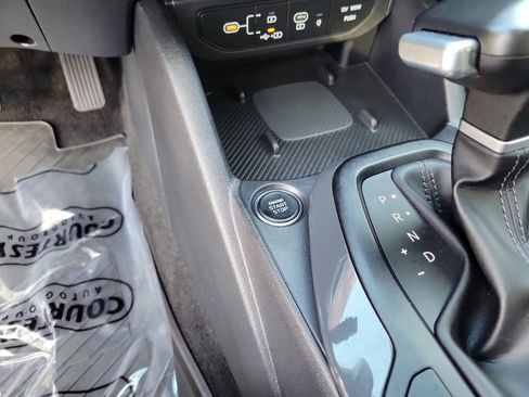 Certified 2025 Kia K4 EX FWD image 21