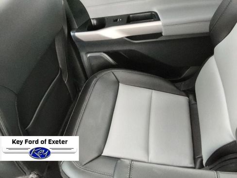Used 2023 Ford Explorer XLT w/ Equipment Group 202A AWD/4WD image 24