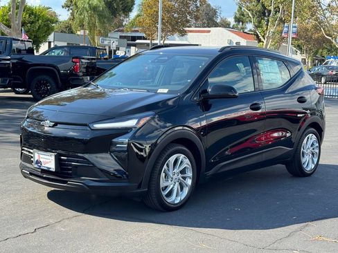 New 2027 Chevrolet Bolt LT w/ Comfort Package FWD image 3