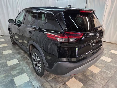 Used 2021 Nissan Rogue SV AWD/4WD image 7