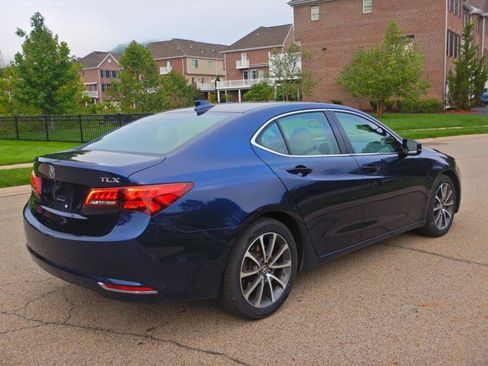 Used 2015 Acura TLX V6 FWD image 4