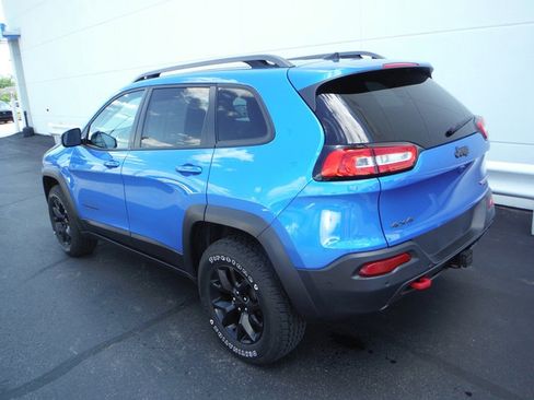 Used 2018 Jeep Cherokee Trailhawk w/ Quick Order Package 27L AWD/4WD image 13