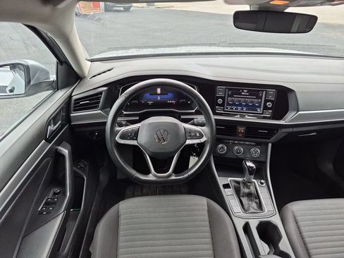 Used 2024 Volkswagen Jetta S FWD image 28