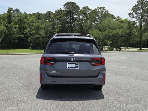 New 2026 Honda Odyssey EX-L image 16