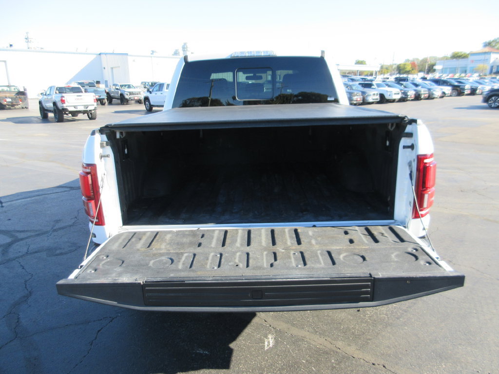 Used 2017 Ford F150 Raptor w/ Equipment Group 802A Luxury AWD/4WD image 8