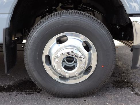 New 2026 Ford F350 Lariat AWD/4WD image 15