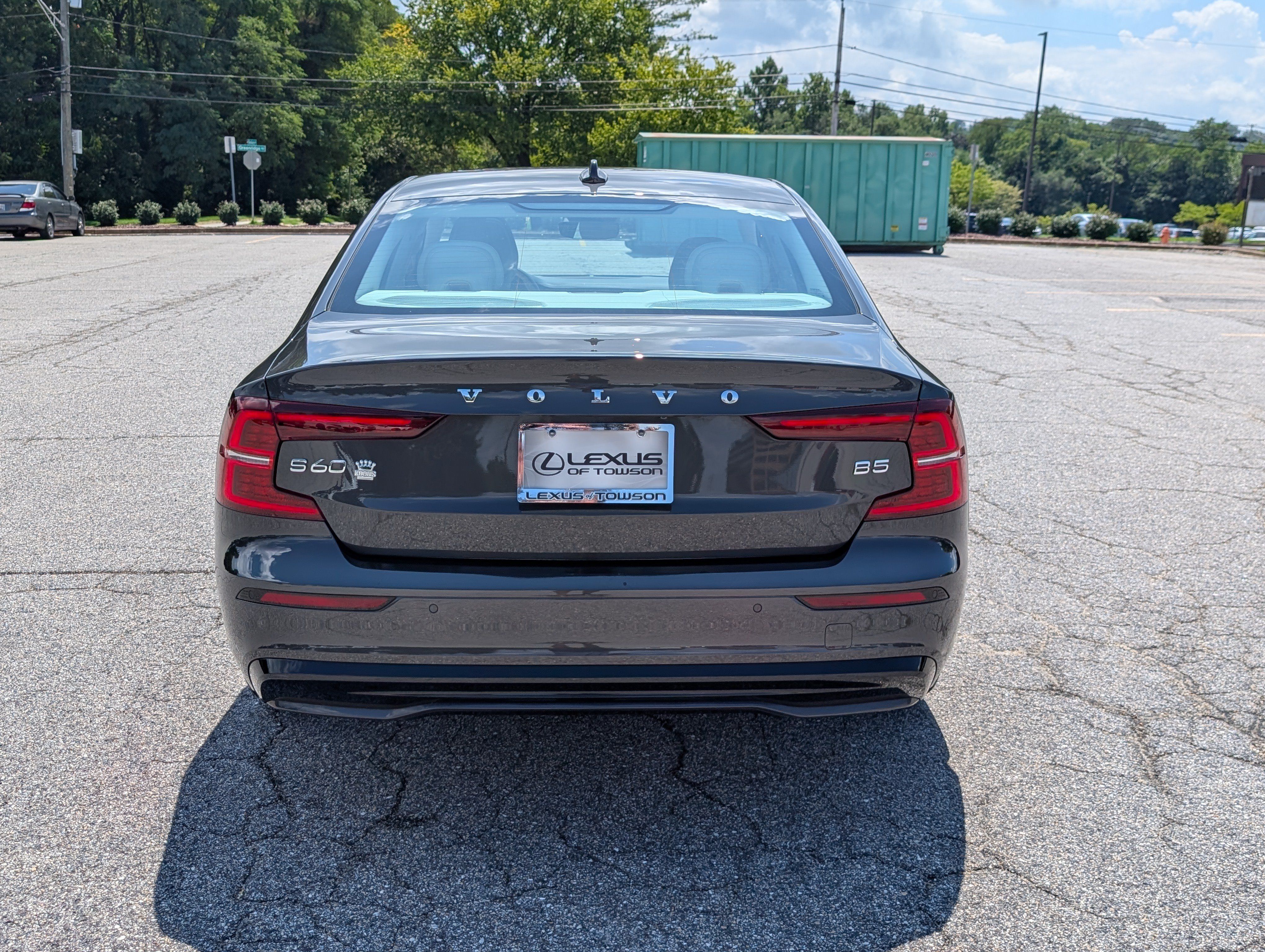 Used 2024 Volvo S60 B5 Core w/ Climate Package FWD image 4