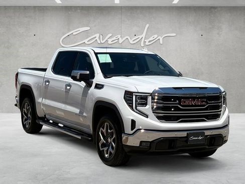 Certified 2025 GMC Sierra 1500 SLT RWD image 2