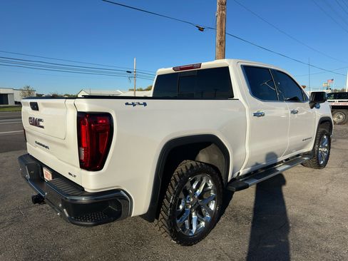 Used 2022 GMC Sierra 1500 SLT image 15
