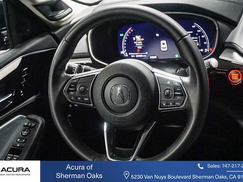 Used 2025 Acura MDX SH-AWD w/ Technology Package image 24