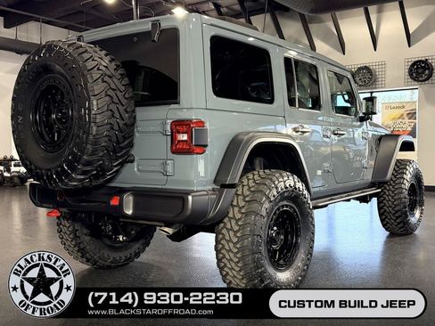 Used 2026 Jeep Wrangler Unlimited Rubicon AWD/4WD image 14