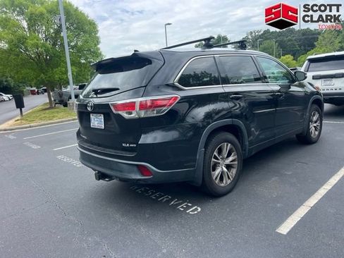 Used 2015 Toyota Highlander XLE AWD/4WD image 6