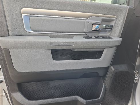 Used 2017 RAM 1500 Big Horn image 12