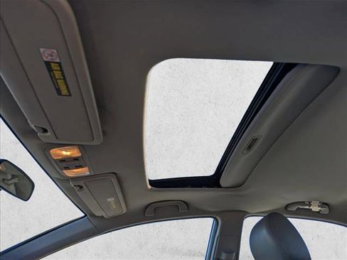 Used 2011 Honda Civic EX-L image 19