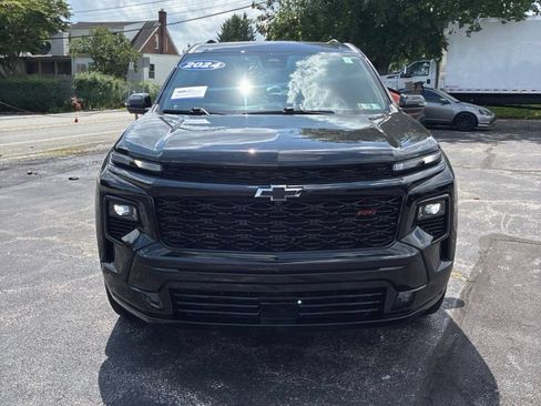 Used 2024 Chevrolet Traverse RS w/ LPO, Floor Liner Package AWD/4WD image 22