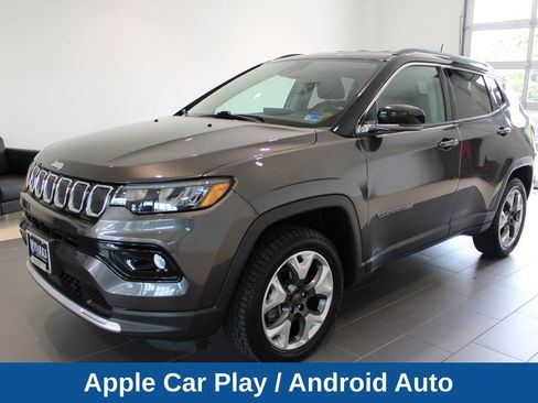 Used 2022 Jeep Compass Limited AWD/4WD image 13