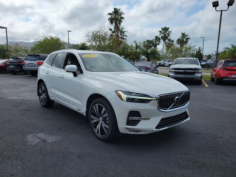 Used 2023 Volvo XC60 B5 Plus w/ Climate Package image 1