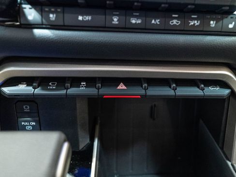New 2026 Toyota Tundra Limited AWD/4WD image 27