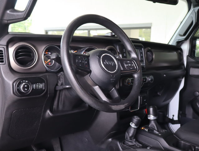 Used 2021 Jeep Gladiator Sport w/ Trailer Tow Package AWD/4WD image 17