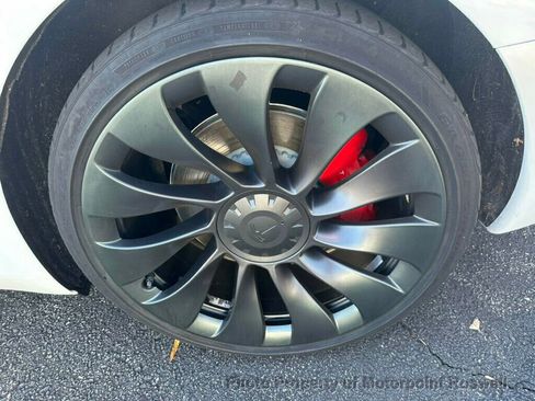 Used 2022 Tesla Model 3 Performance image 23
