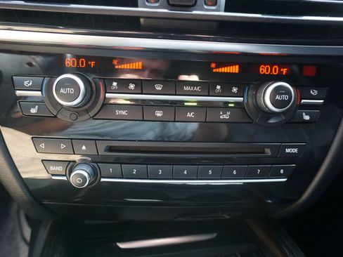 Used 2017 BMW X5 xDrive35i AWD/4WD image 11