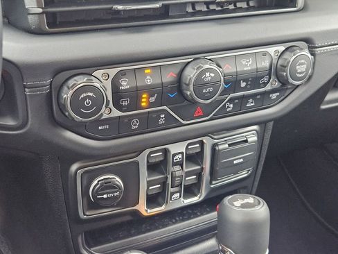 New 2026 Jeep Wrangler Sahara image 27