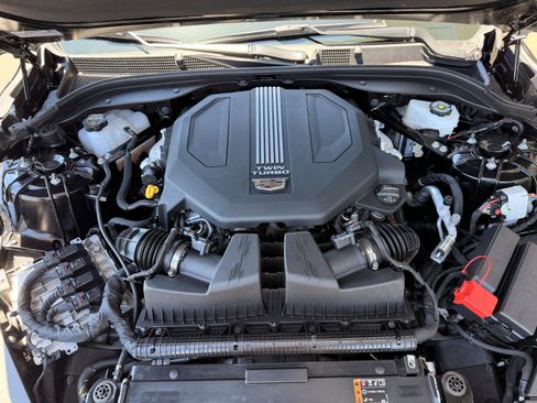Used 2026 Cadillac CT5 V w/ Technology Package RWD image 4