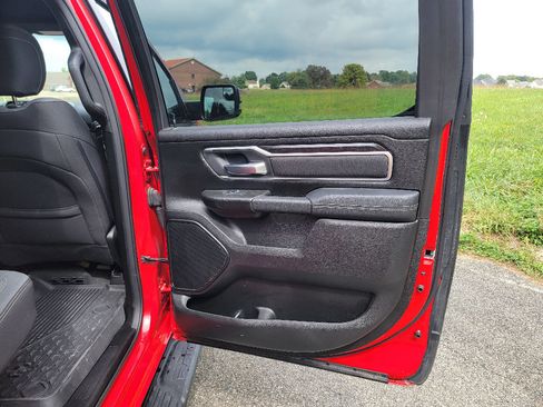 Used 2023 RAM 1500 Big Horn AWD/4WD image 28