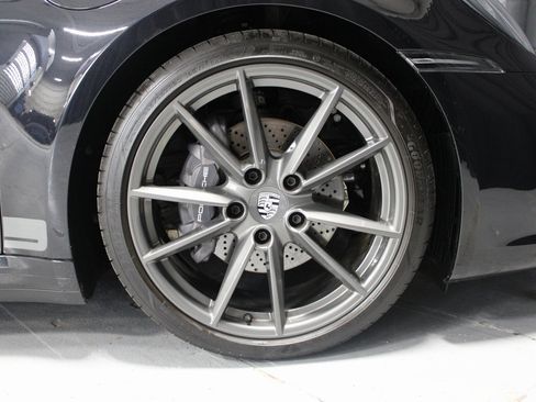 Certified 2024 Porsche 911 Carrera T image 18