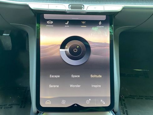 Used 2024 Lucid Air Pure RWD image 23